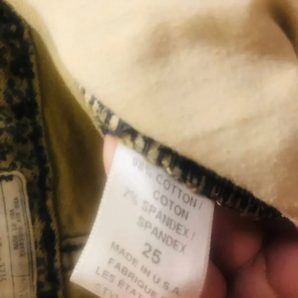 Free People Faded Skinny Floral Print Light Wash Mid-Rise‎ Jeans Size 25 Boho